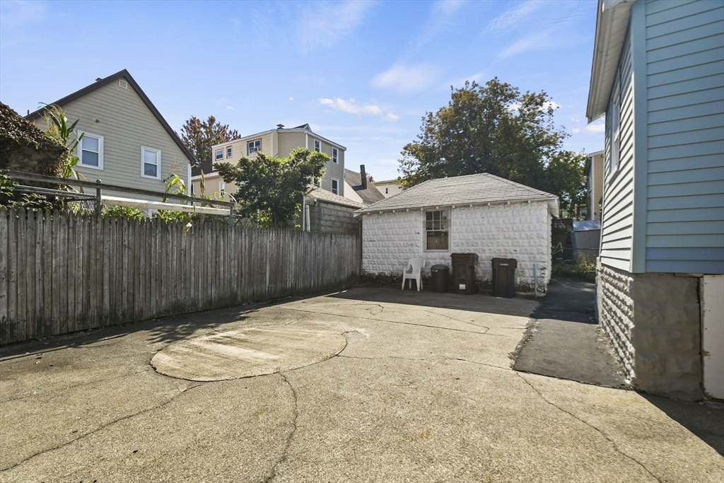 29 Rock Valley Avenue