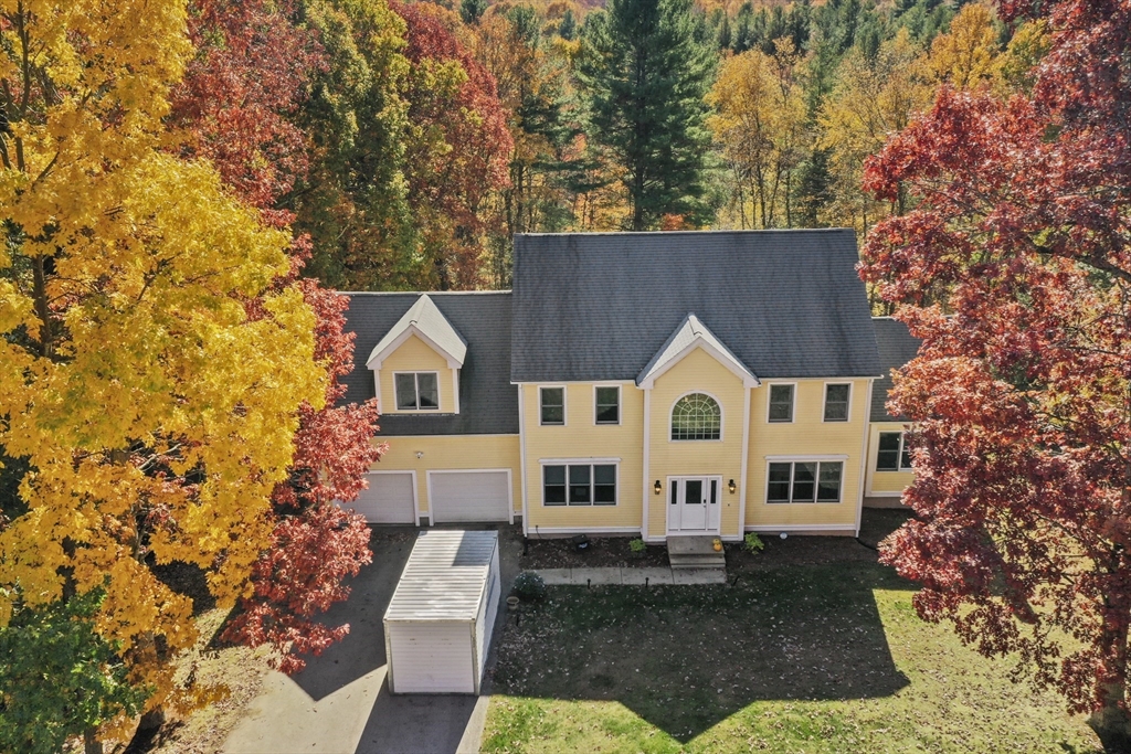 11 Quabbin Path