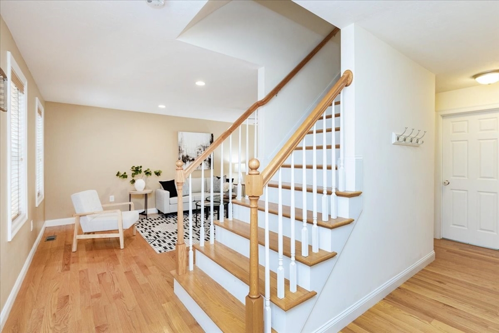 63 Salem Rd