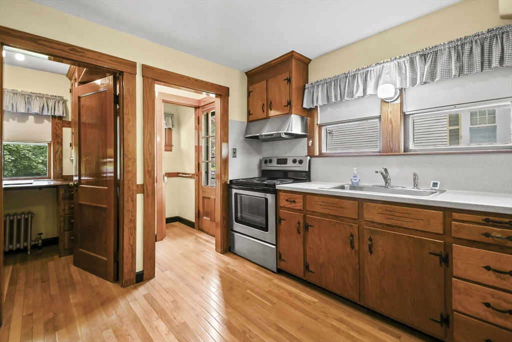 4 Keene St