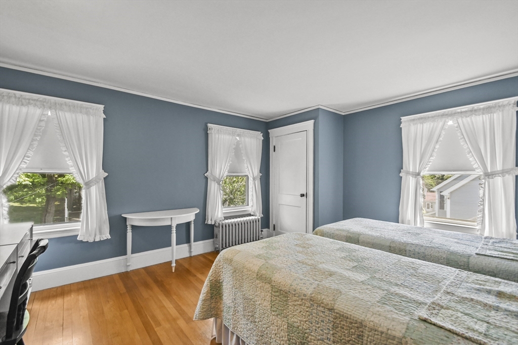 4 Keene St