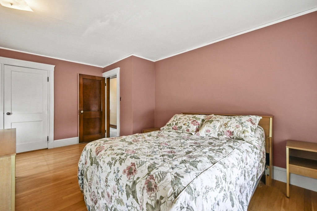 4 Keene St
