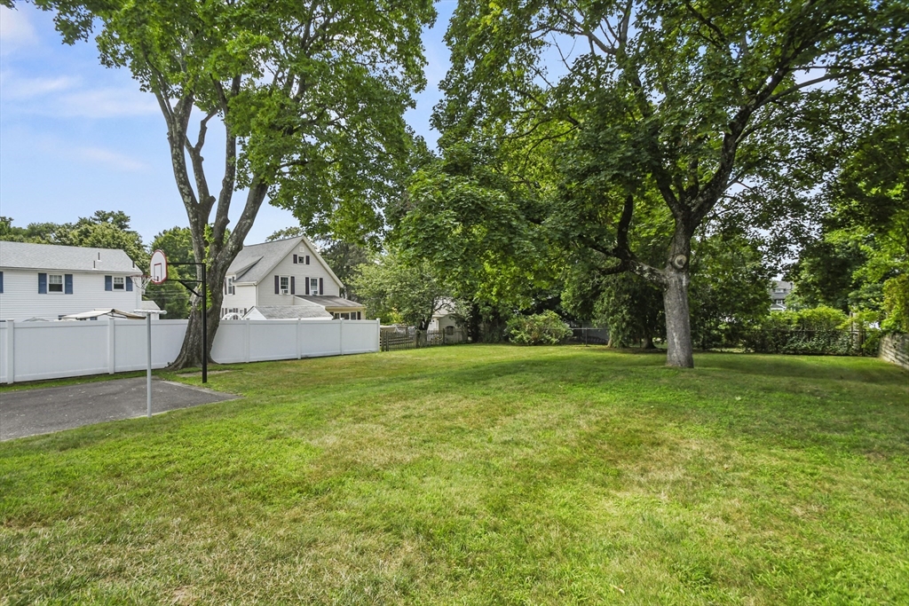 4 Keene St