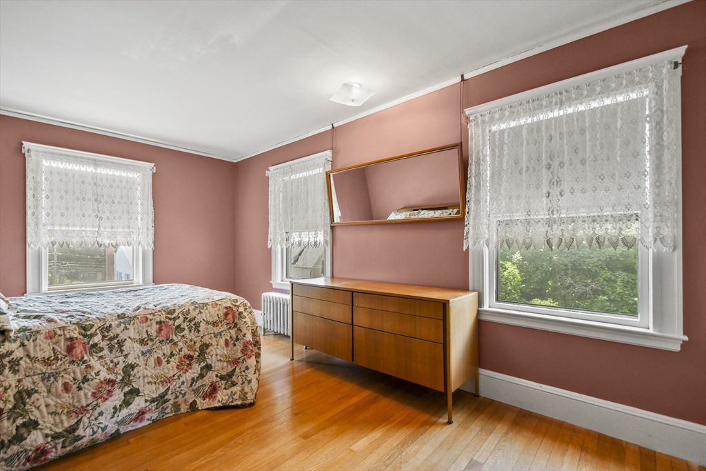 4 Keene St