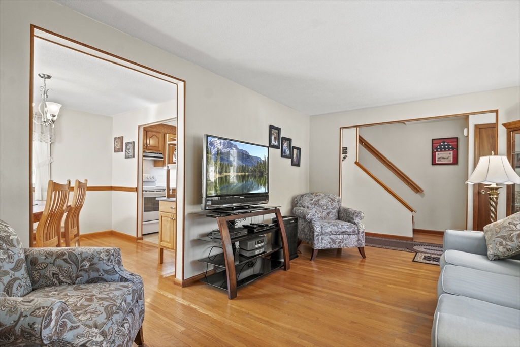 27 Fairview Avenue