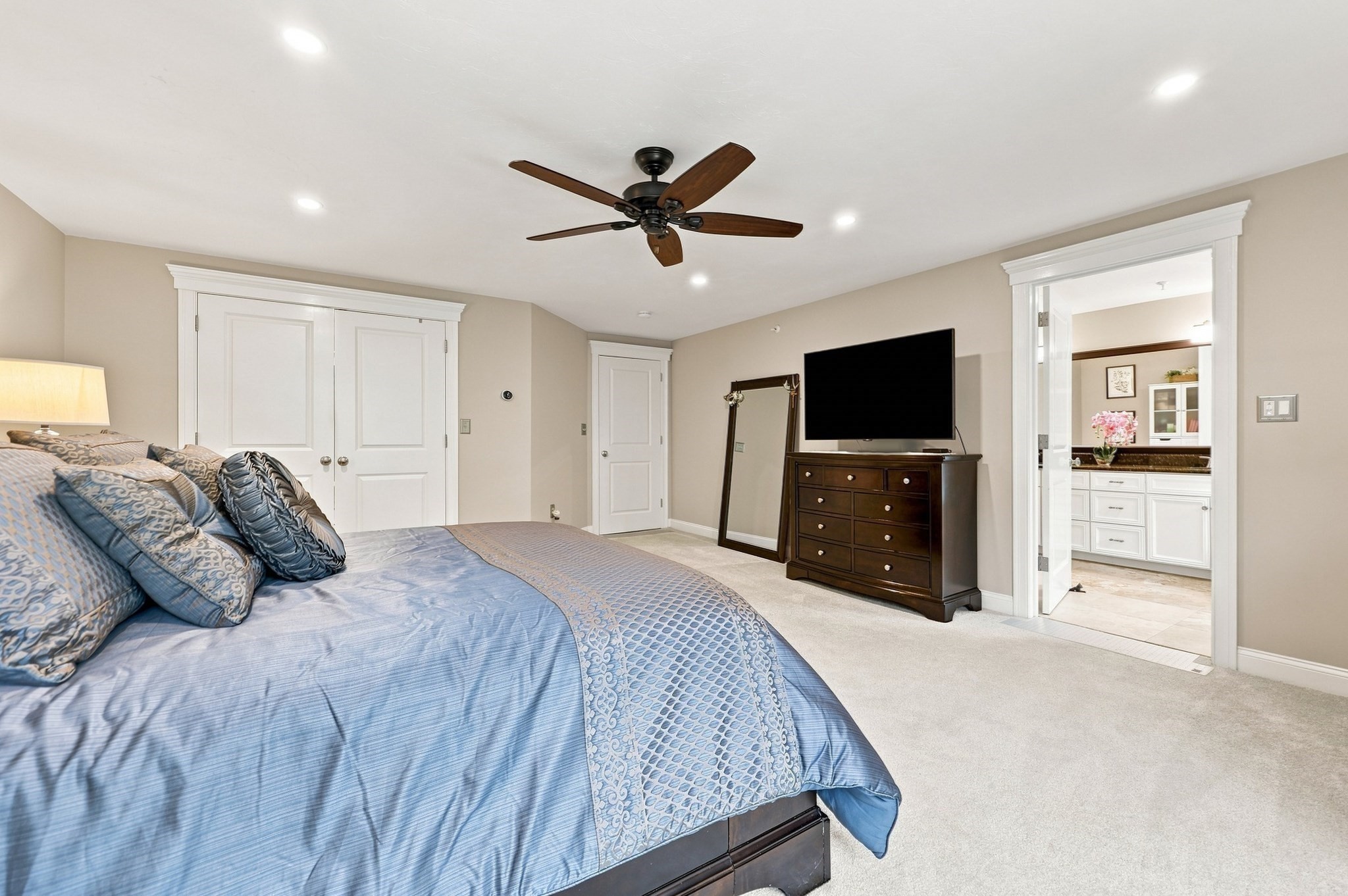7 Stephen Lane Drive # 7