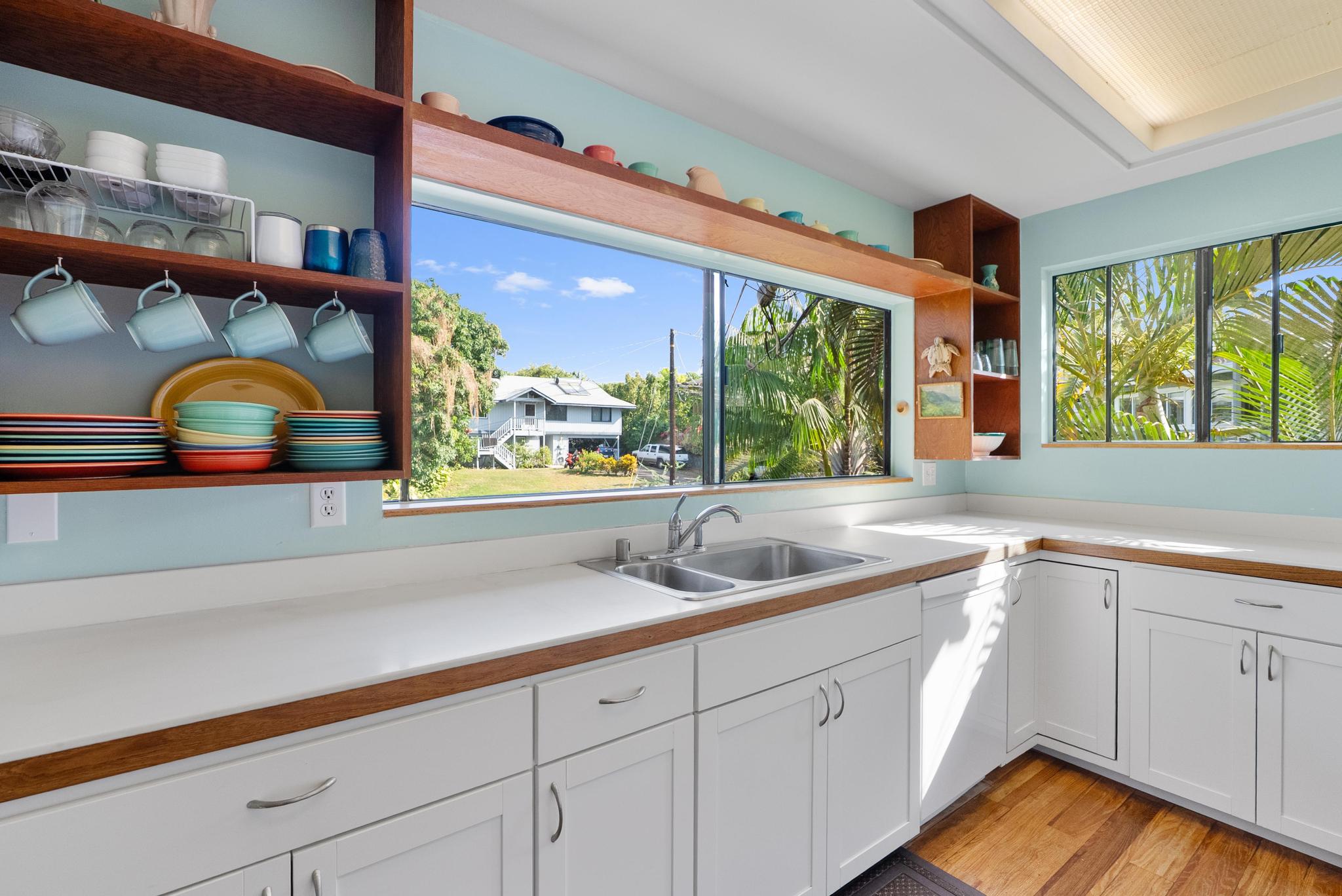 WHITE SANDS BEACH ESTATES