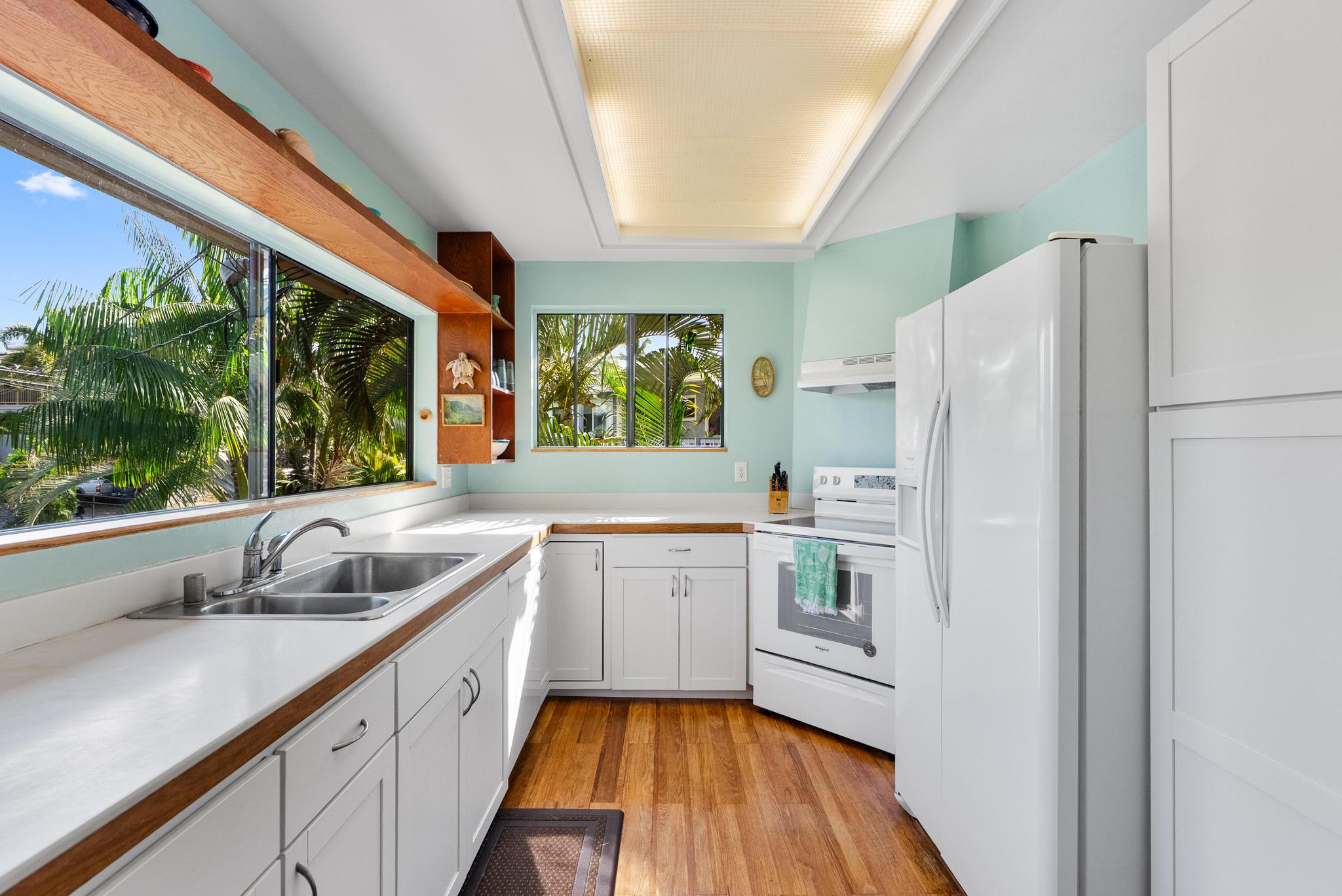 WHITE SANDS BEACH ESTATES