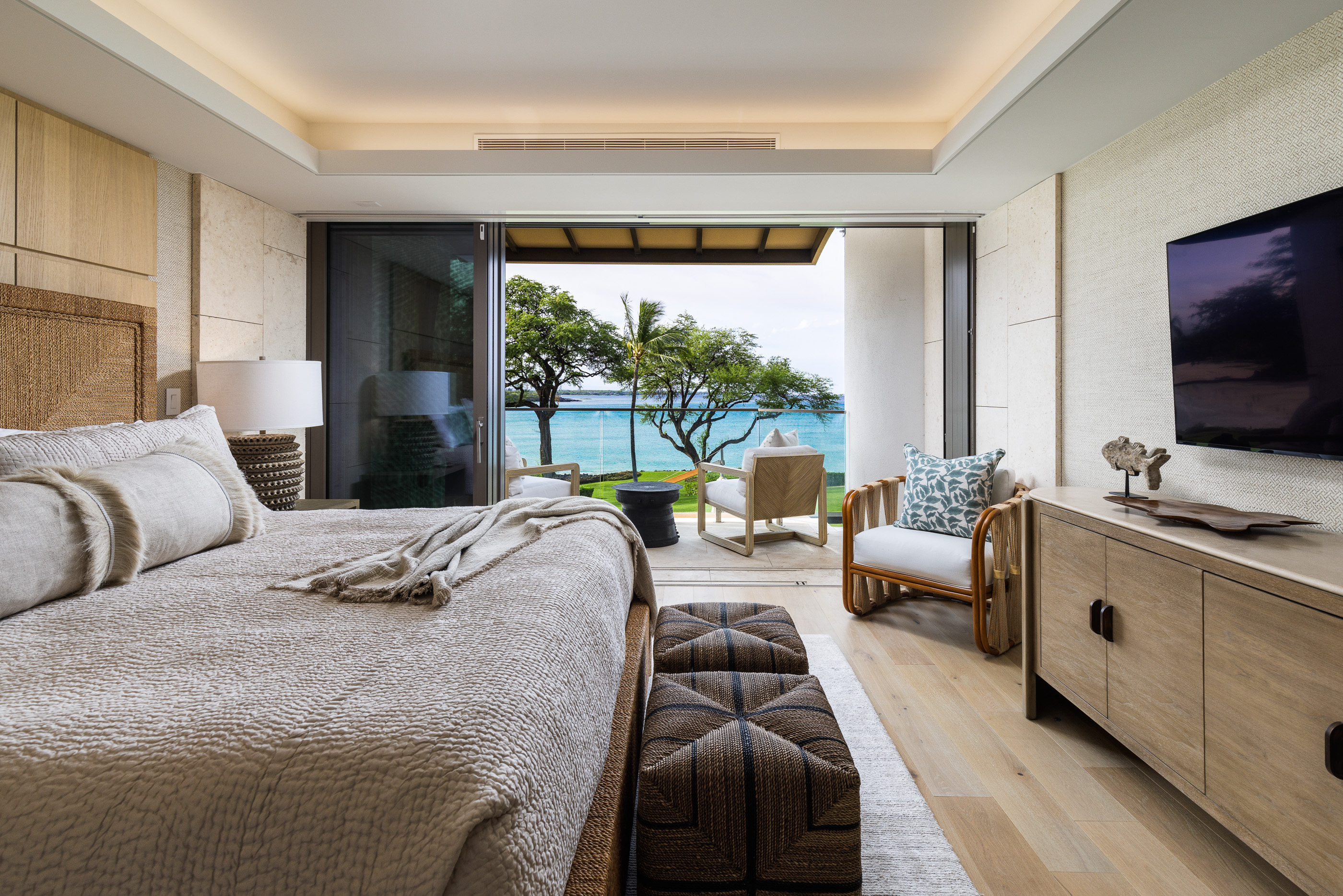 66-84 KAUNAOA DR C34