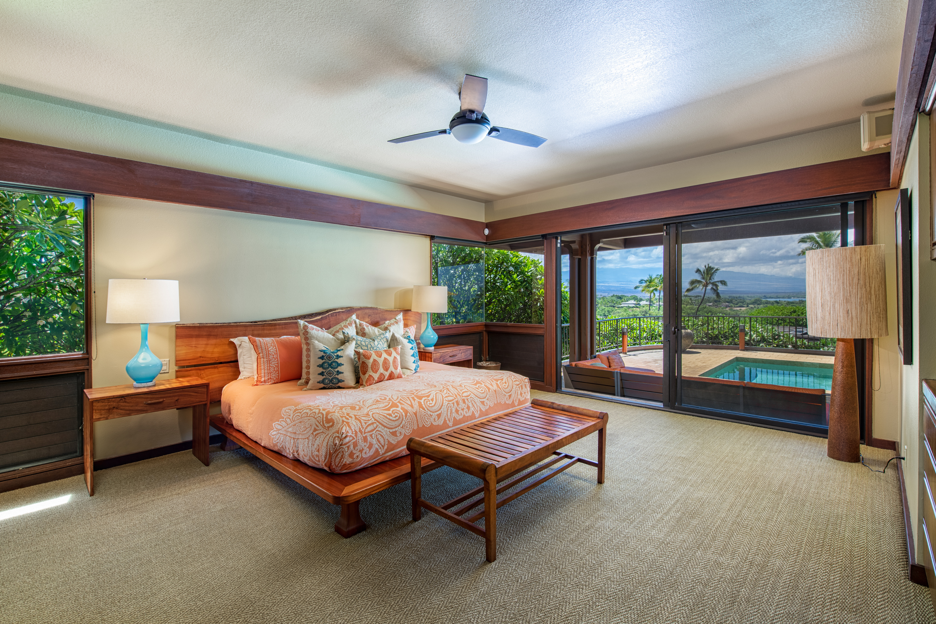 62-224 KAMAHOI PL 12