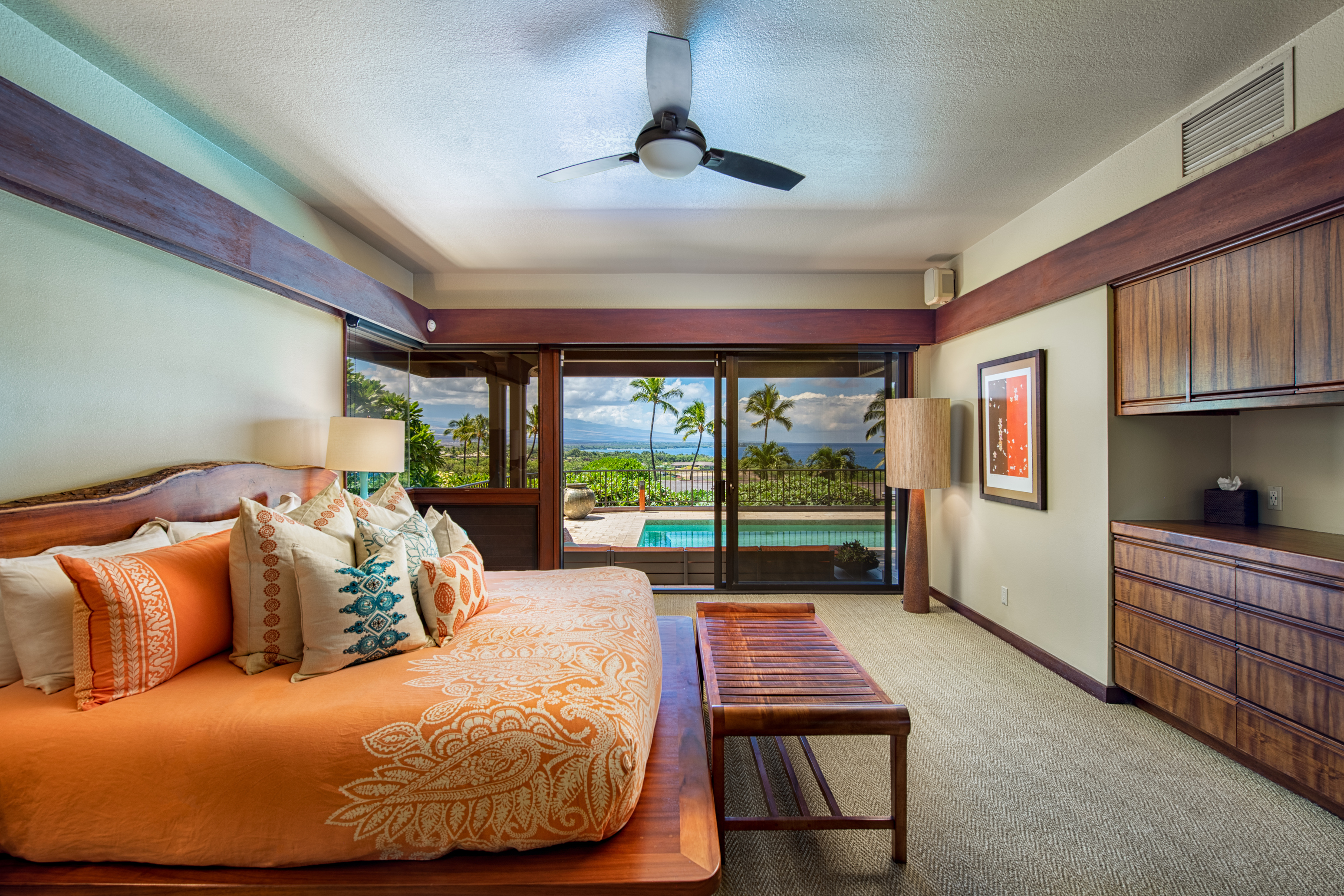 62-224 KAMAHOI PL 12