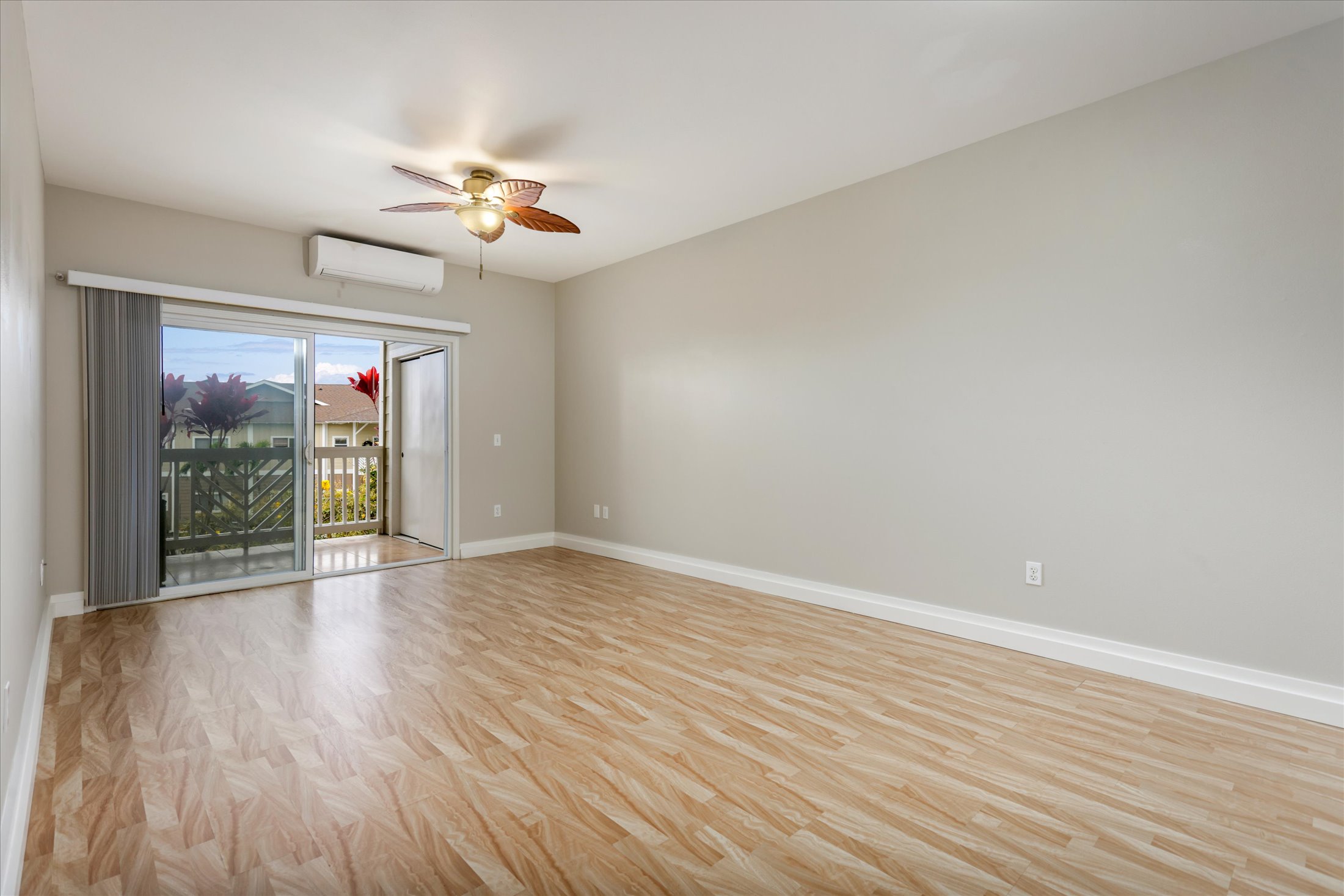 73-1102 NUUANU PL F103