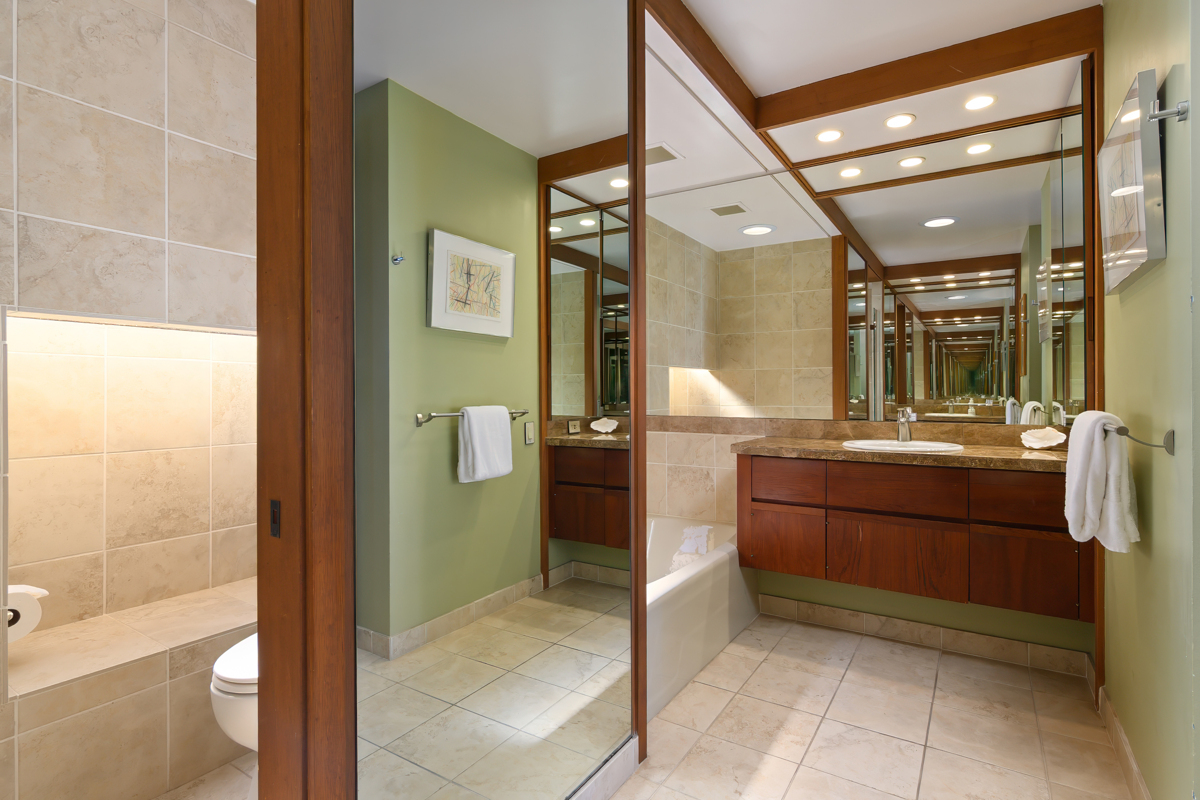 68-1399 MAUNA LANI DR D303