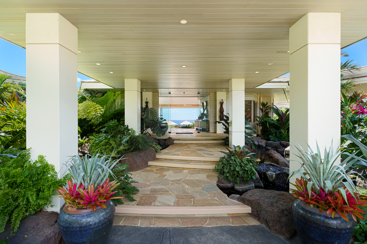 62-3916 LANIKEHA PL