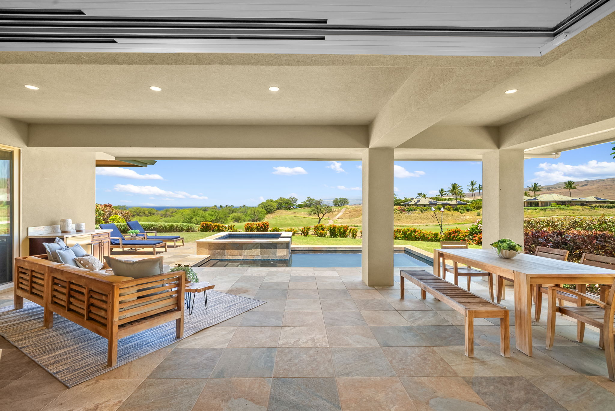 62-3600 AMAUI PLACE 324