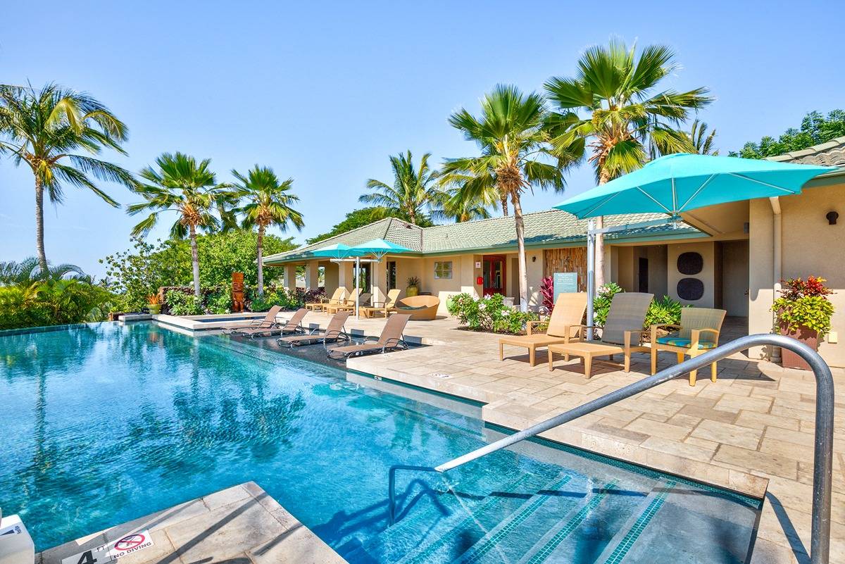 62-3600 AMAUI PLACE 324