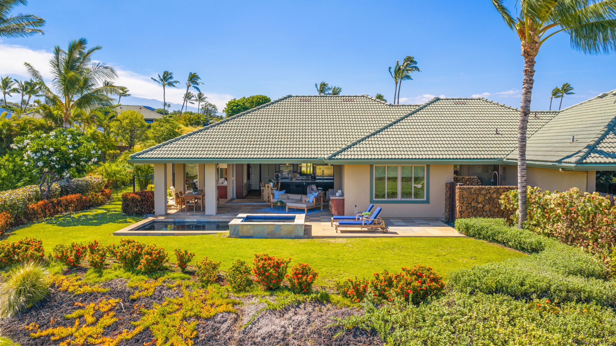 62-3600 AMAUI PLACE 324