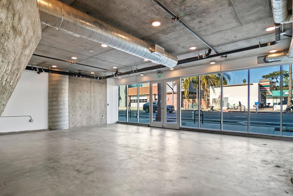 5750 Hollywood Boulevard 232