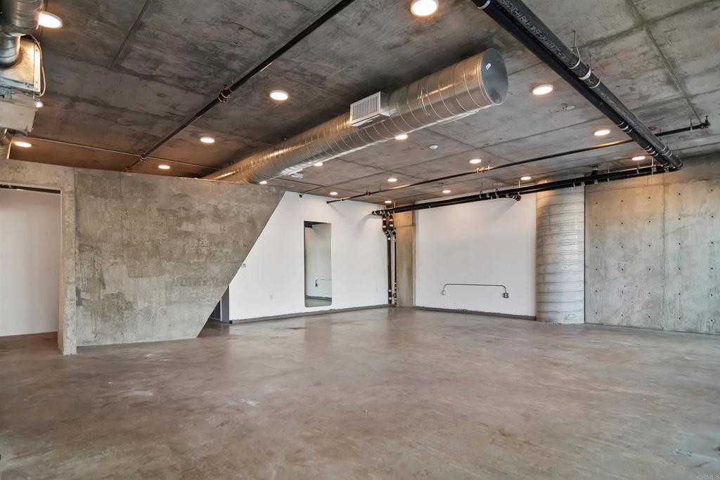 5750 Hollywood Boulevard 236