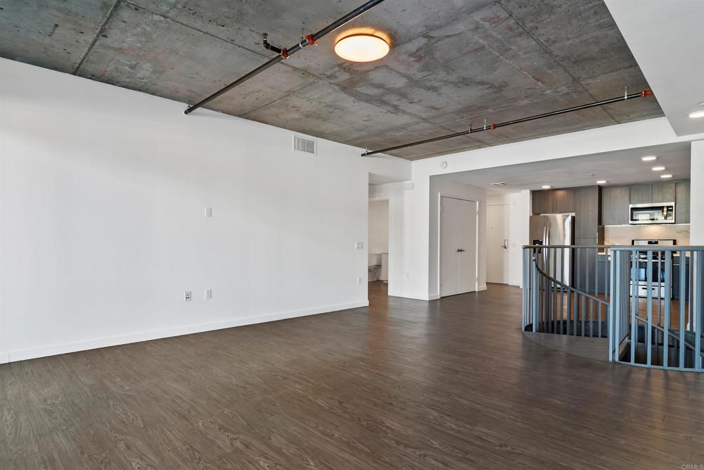 5750 Hollywood Boulevard 236