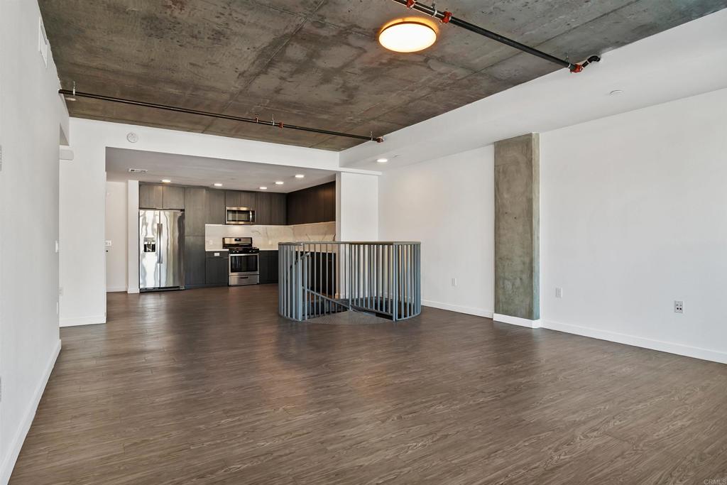 5750 Hollywood Boulevard 236