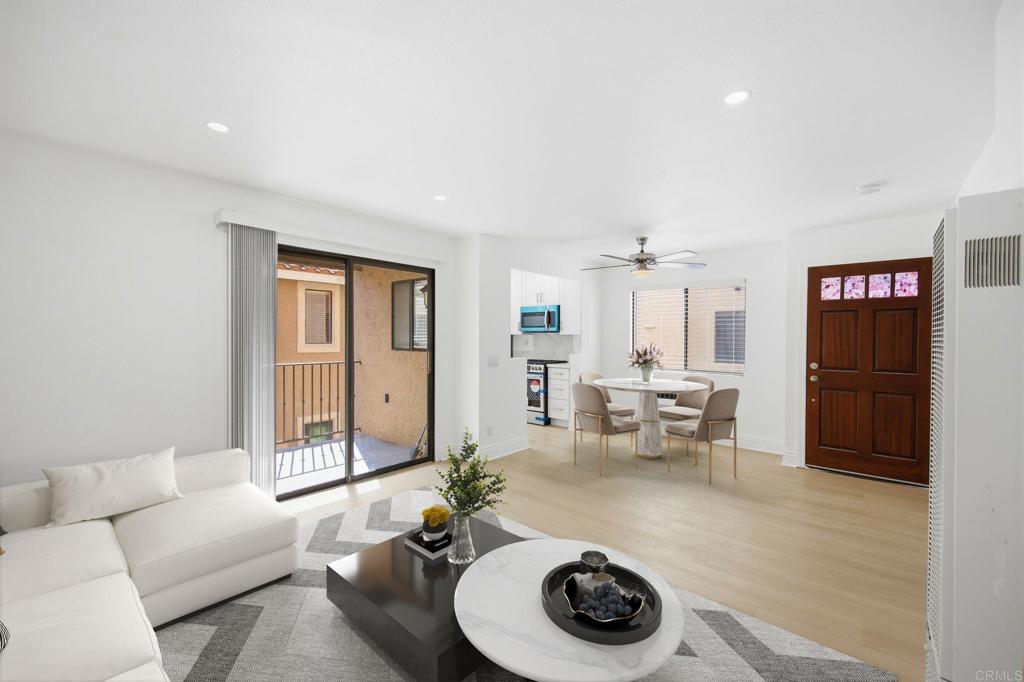 10174 Camino Ruiz 46