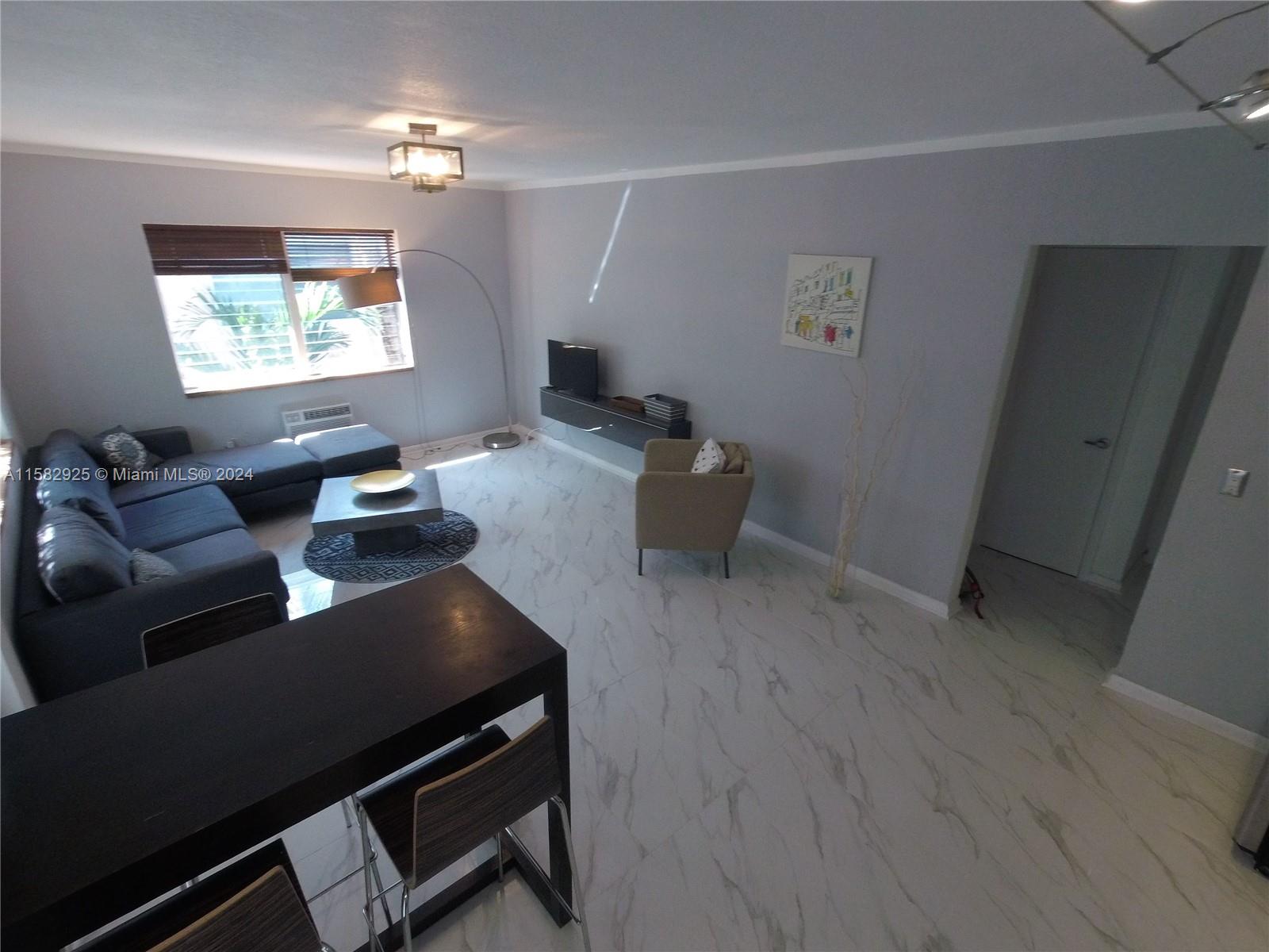 1127 Meridian Ave # 1127 Unit: 6-1127