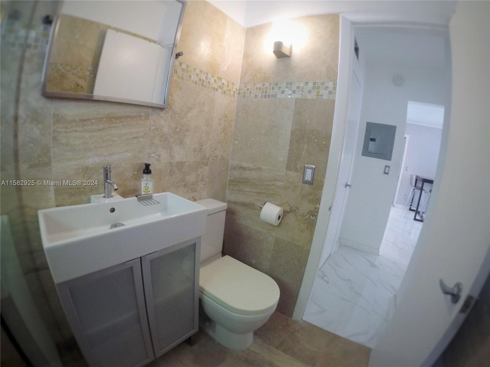 1127 Meridian Ave # 1127 Unit: 6-1127