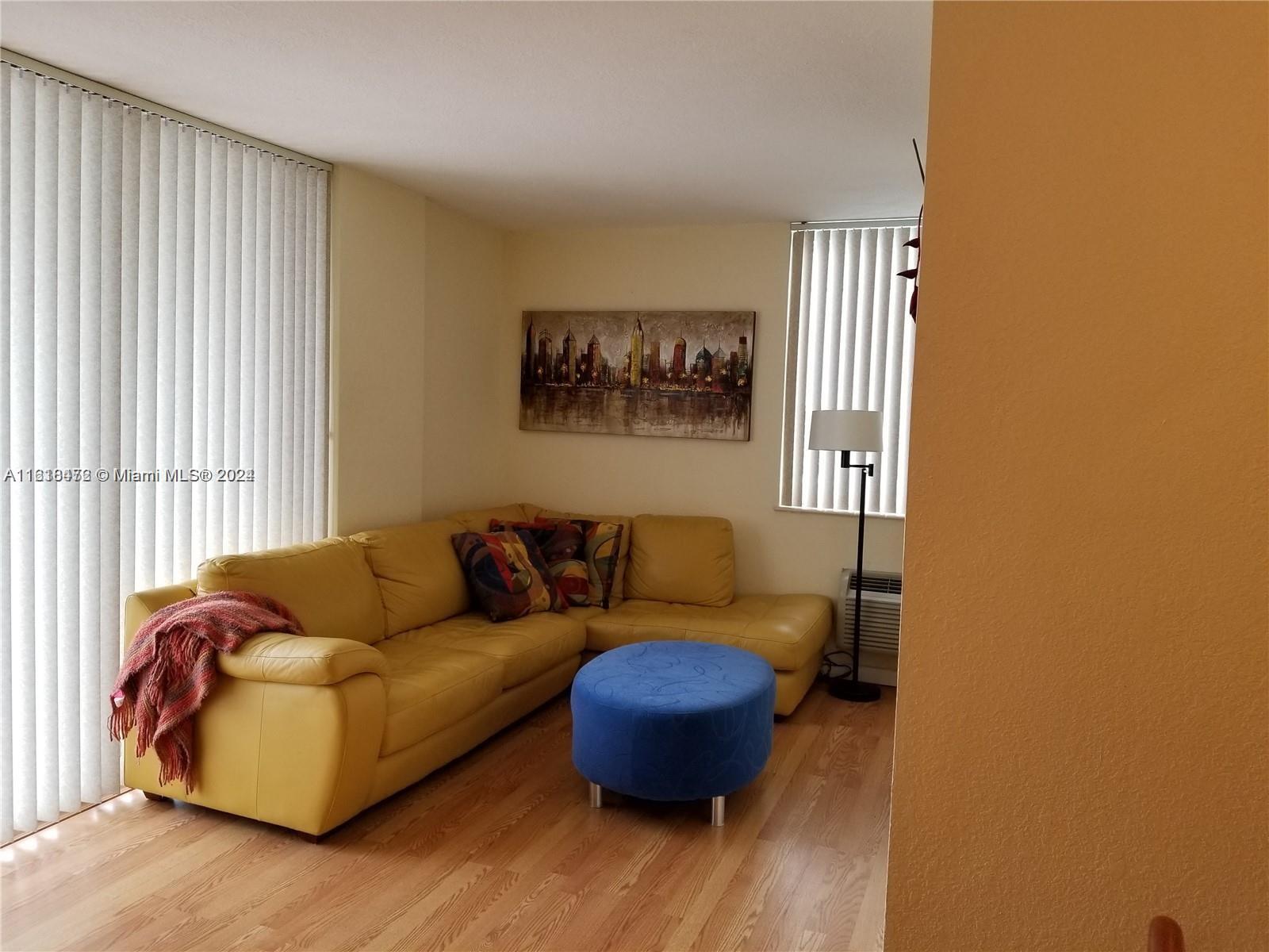 1255 Collins Ave # 407