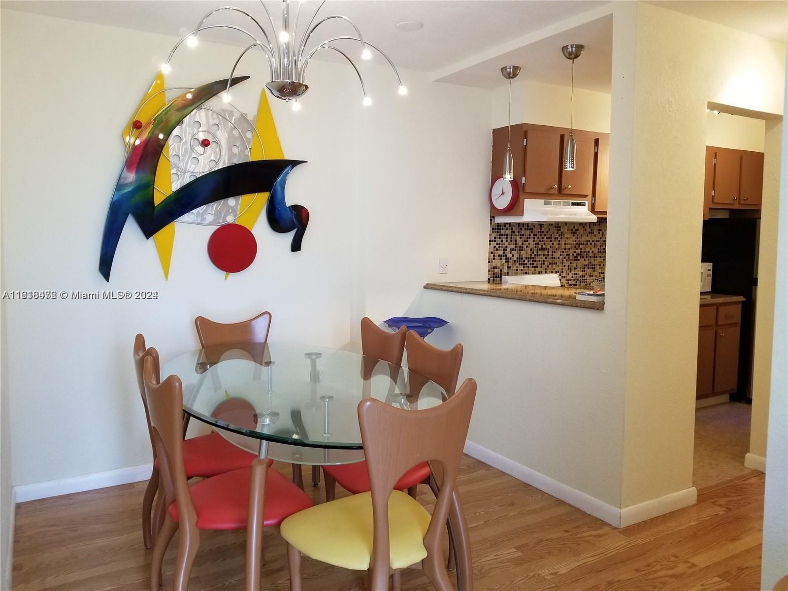 1255 Collins Ave # 407