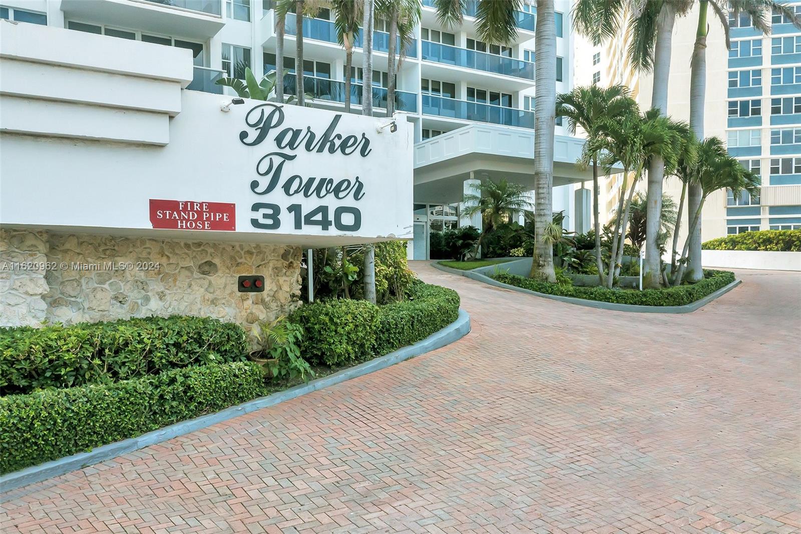 3140 S Ocean Dr # 2002
