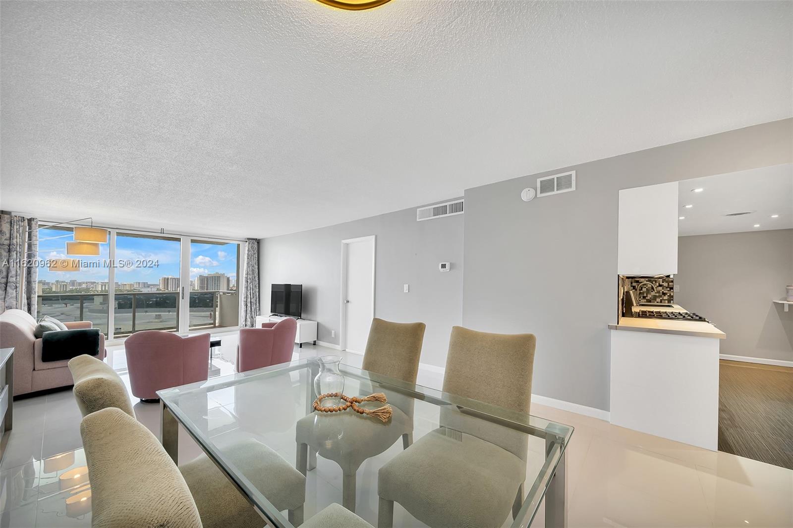 3140 S Ocean Dr # 2002
