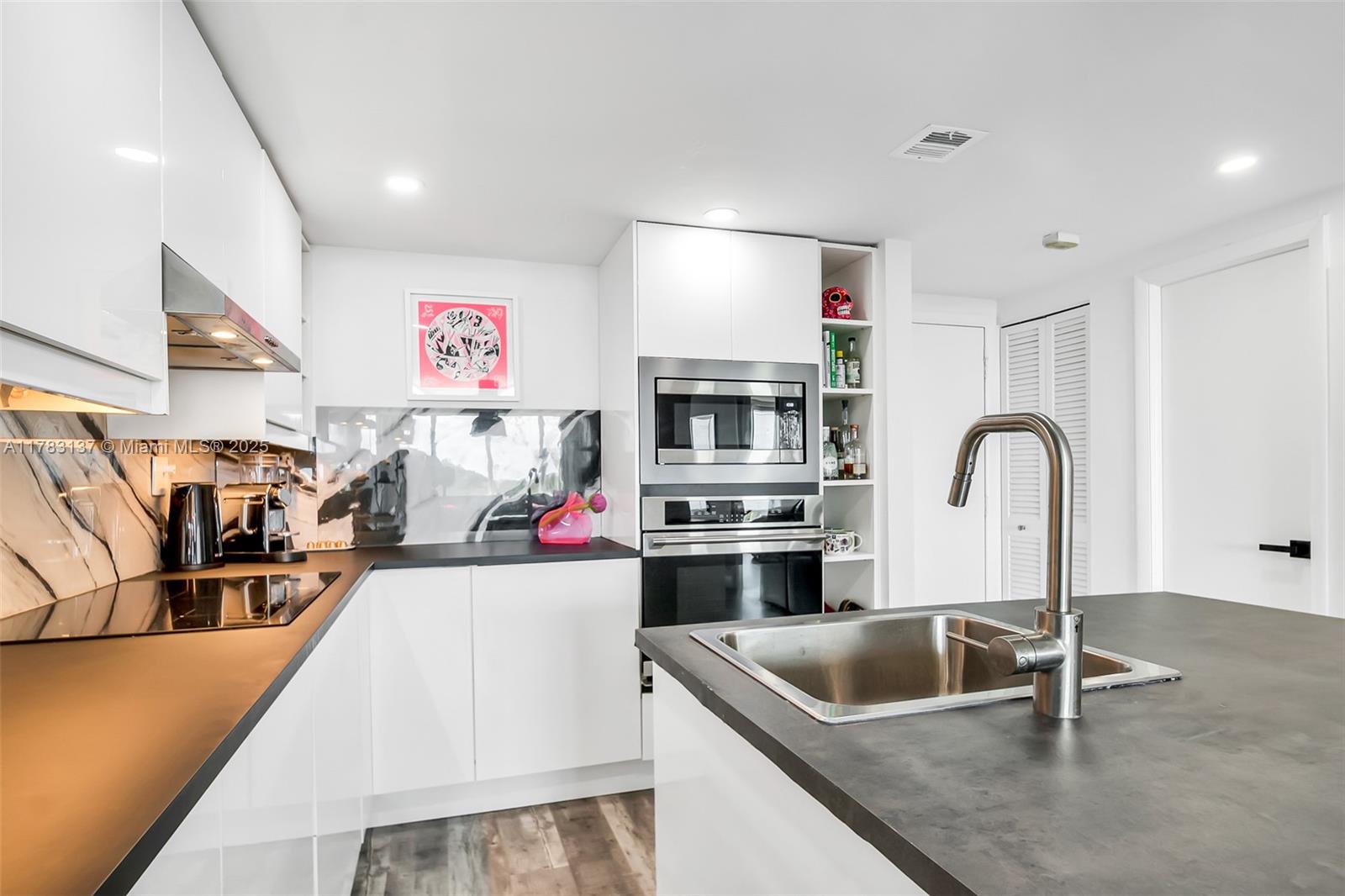 8233 Harding Ave # 607