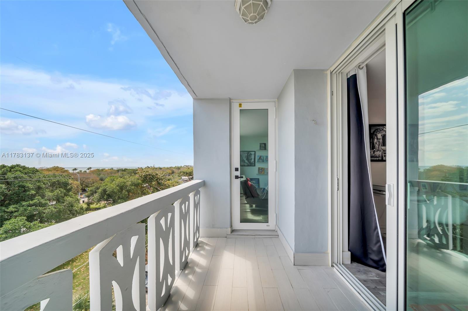 8233 Harding Ave # 607