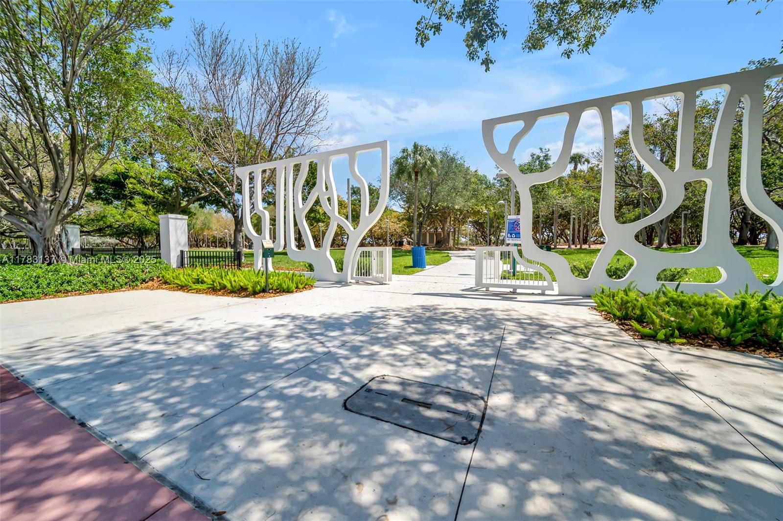 8233 Harding Ave # 607