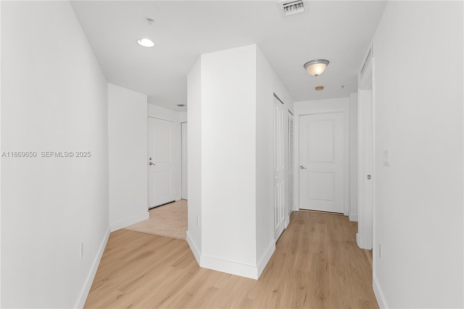 7900 Harbor Island Dr # 712