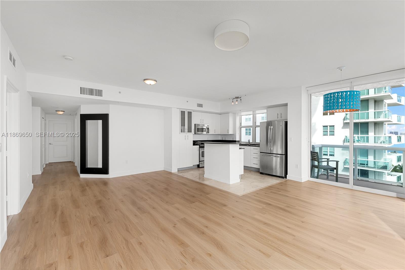 7900 Harbor Island Dr # 712