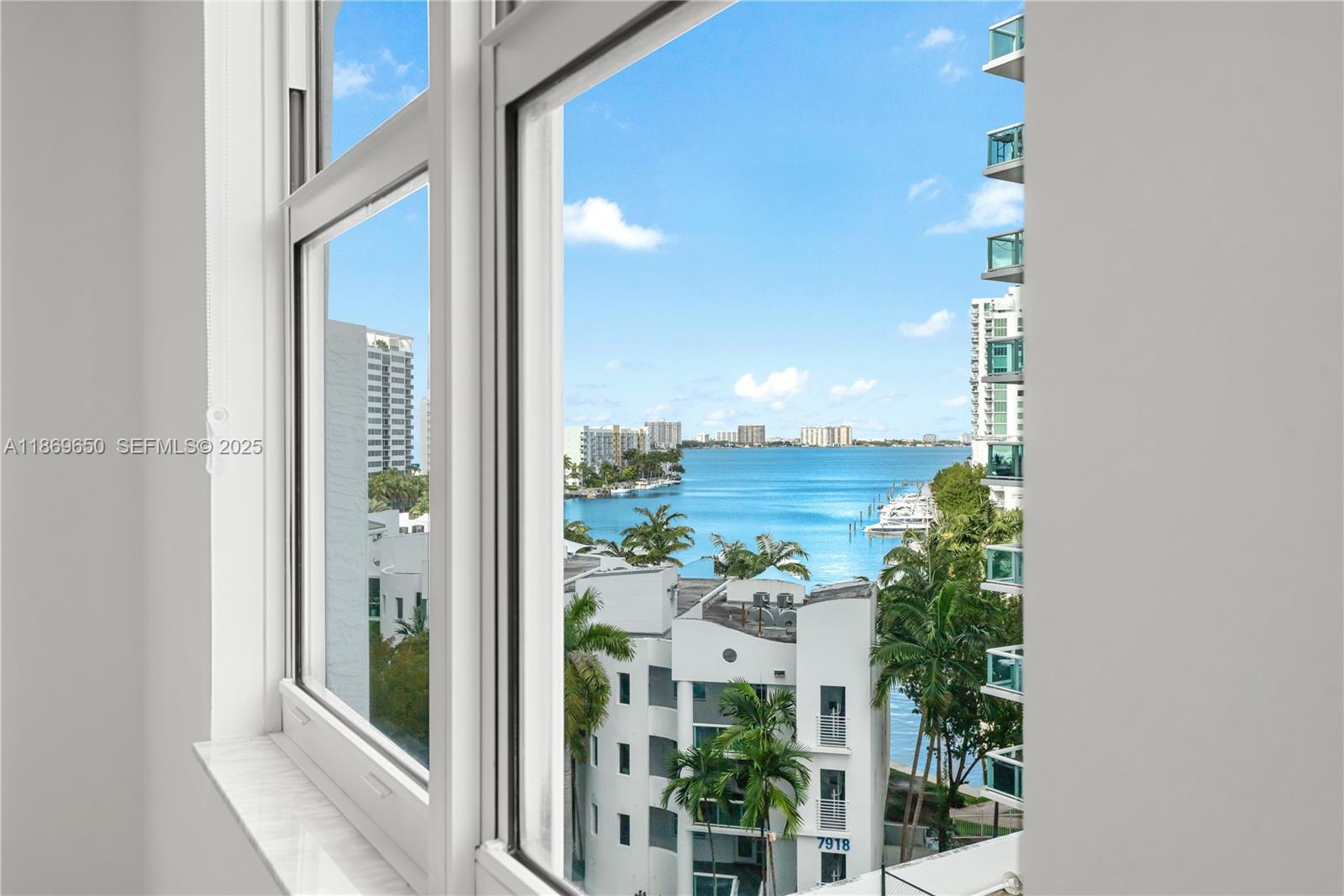 7900 Harbor Island Dr # 712