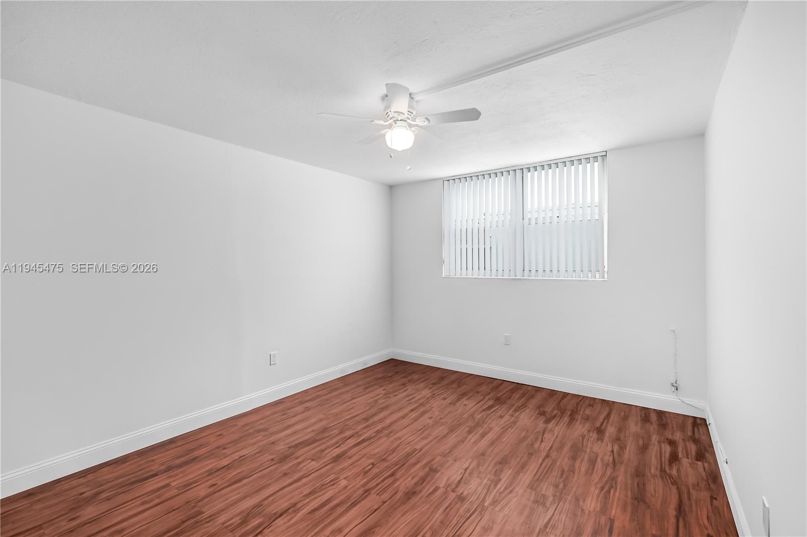 716 Michigan Ave # 402