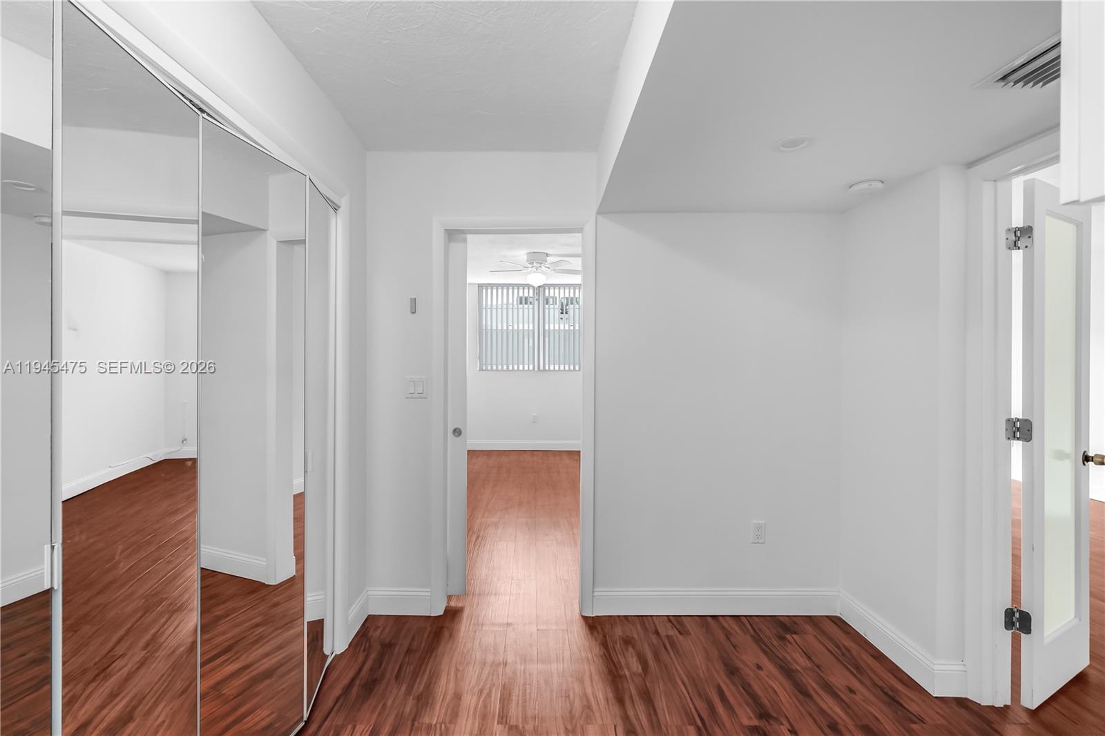 716 Michigan Ave # 402