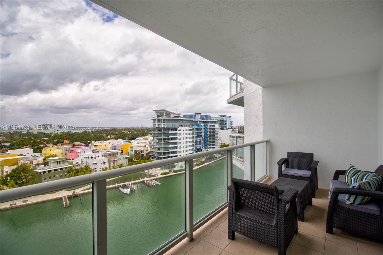 5900 Collins Ave # 1207