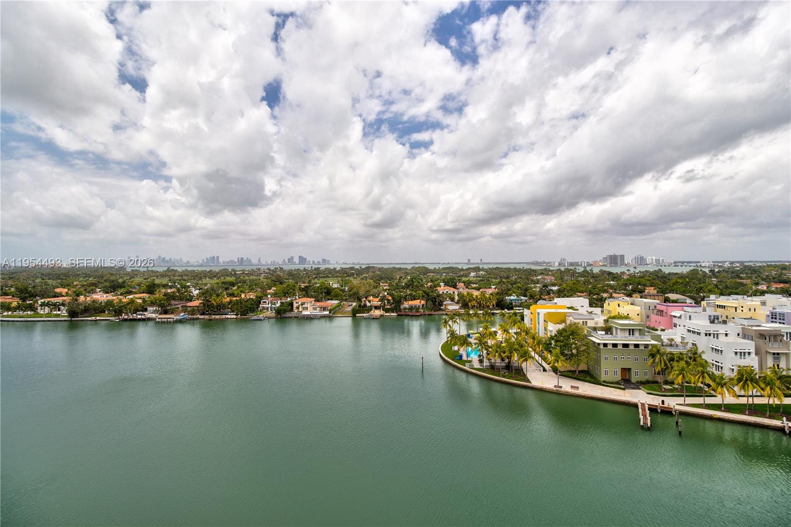 5900 Collins Ave # 1207