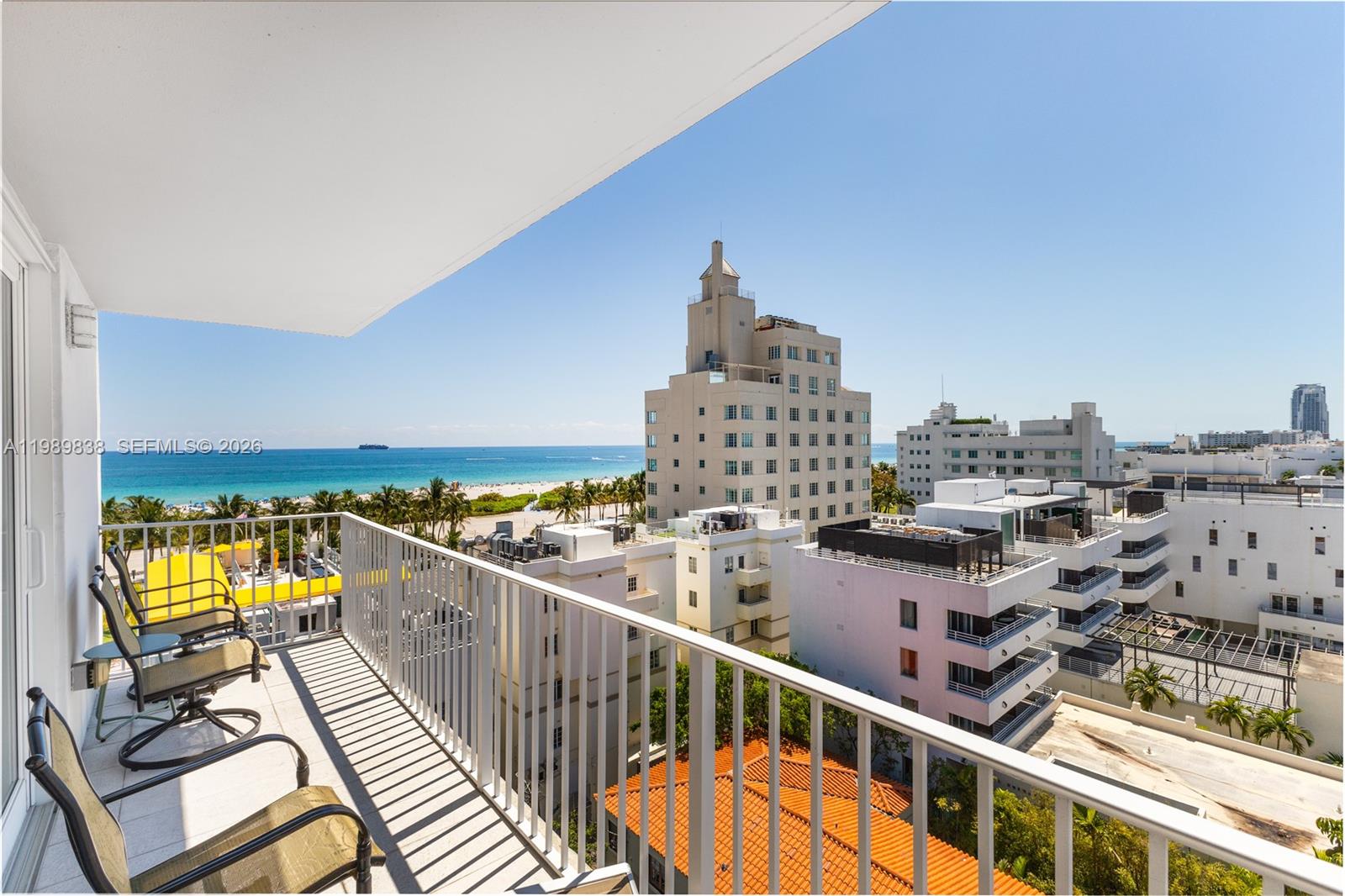 1255 Collins Ave # 901