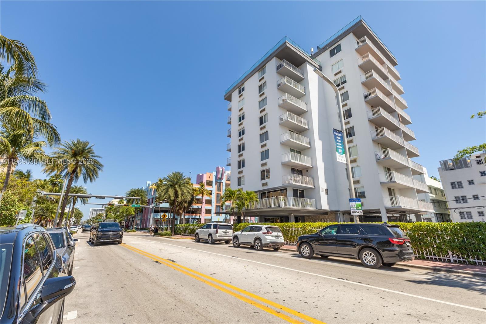 1255 Collins Ave # 901