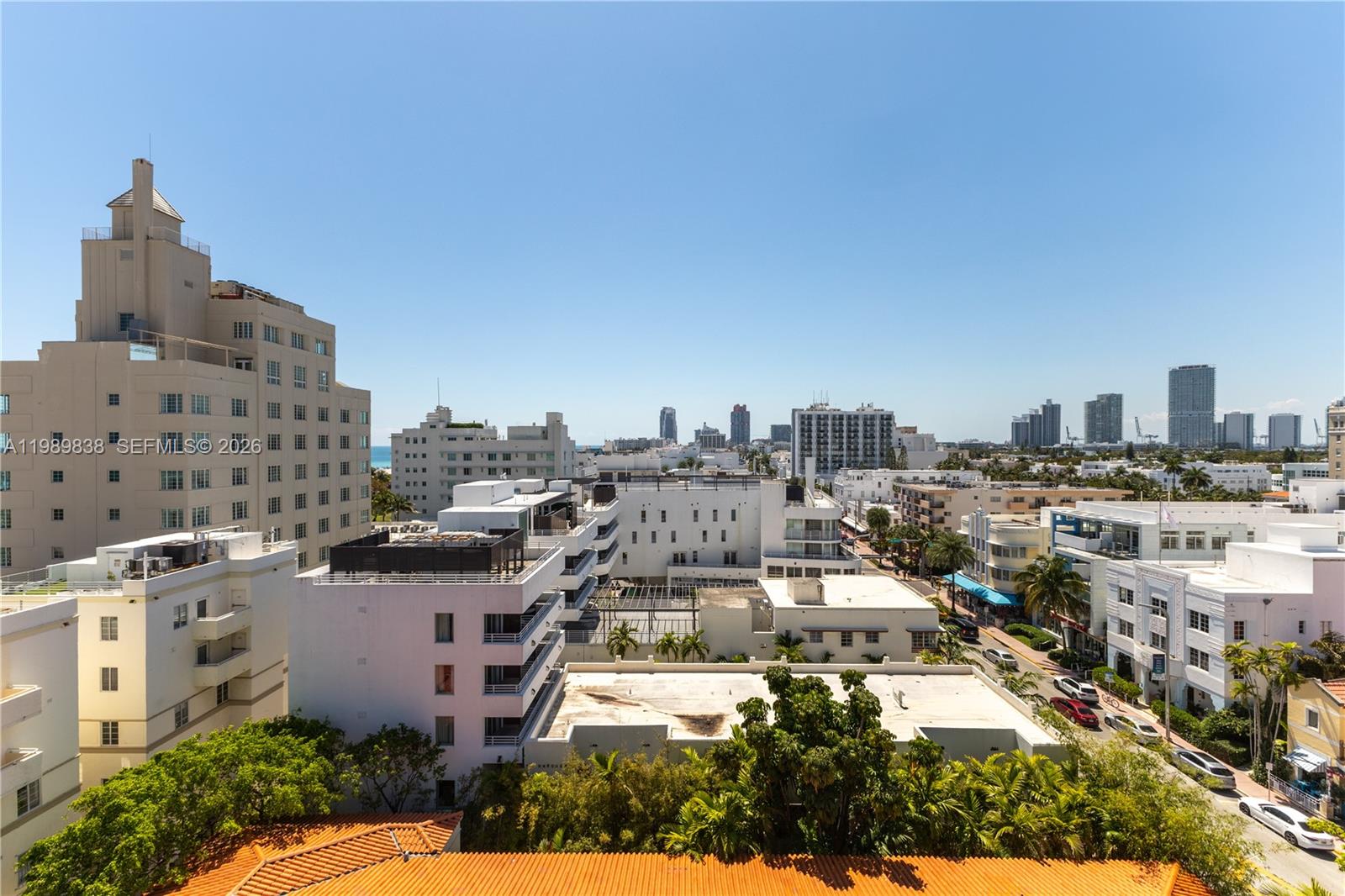 1255 Collins Ave # 901