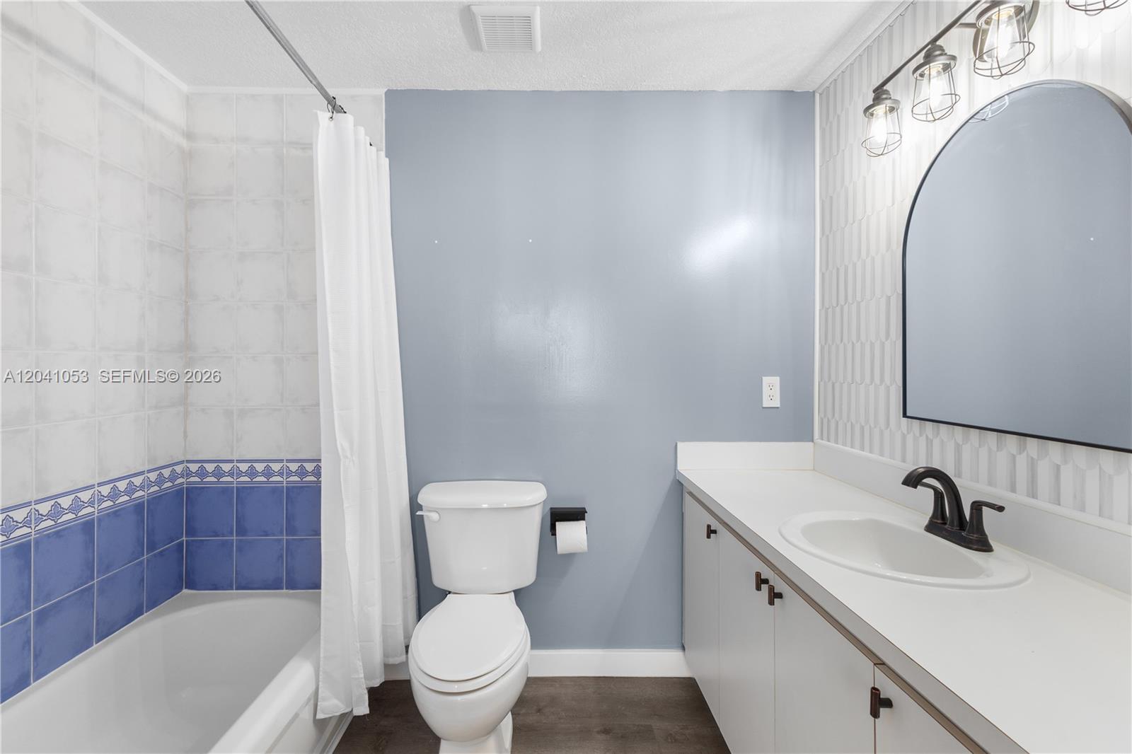 3500 Coral Way # 1509 Unit: PH 109 / 1509