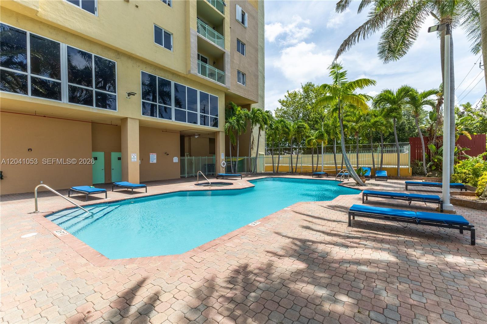 3500 Coral Way # 1509 Unit: PH 109 / 1509