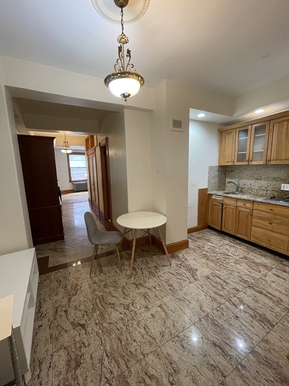 21 Beacon St # 6G