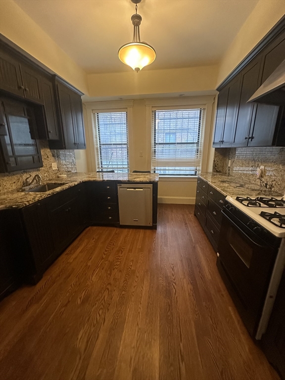 382 Riverway # 2