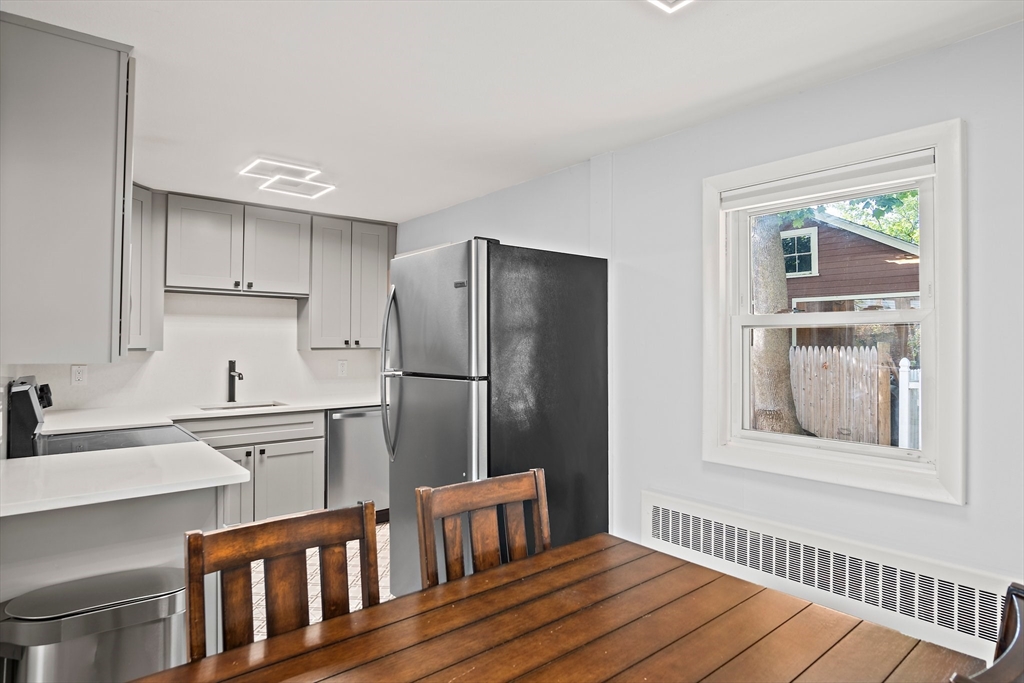 579 Union Ave # D